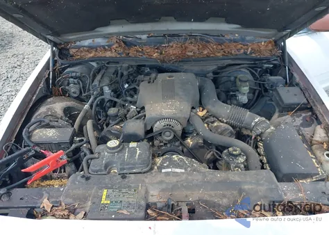 2003 Mercury Grand Marquis Gs from USA, damaged, VIN 2MEFM74W93X682421